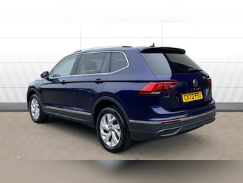 Used Volkswagen Tiguan Allspace 2023 for sale - 77831618: Photo