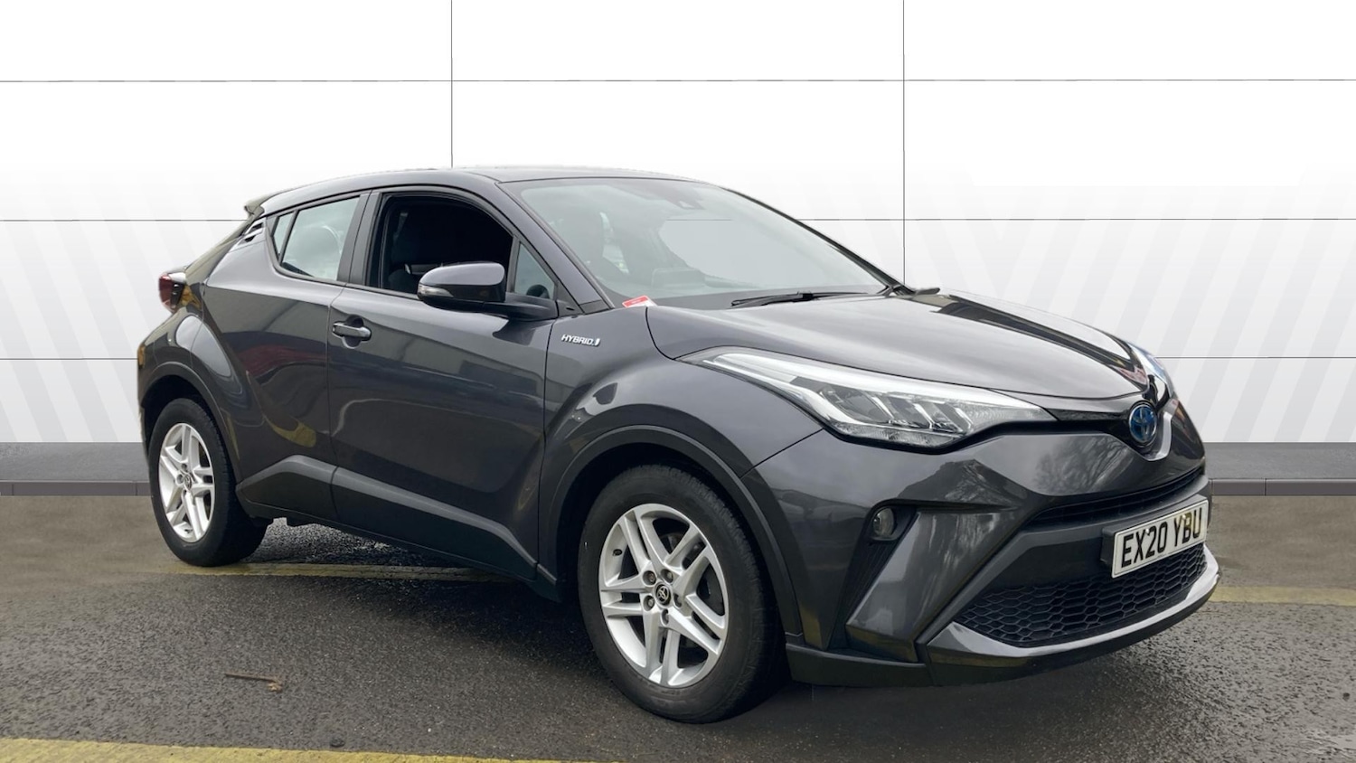 Used Toyota C-HR 2020 for sale - 76554136: Photo 1