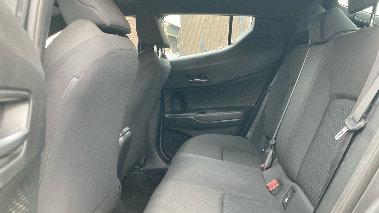 Used Toyota C-HR 2020 for sale - 76554136: Photo 16