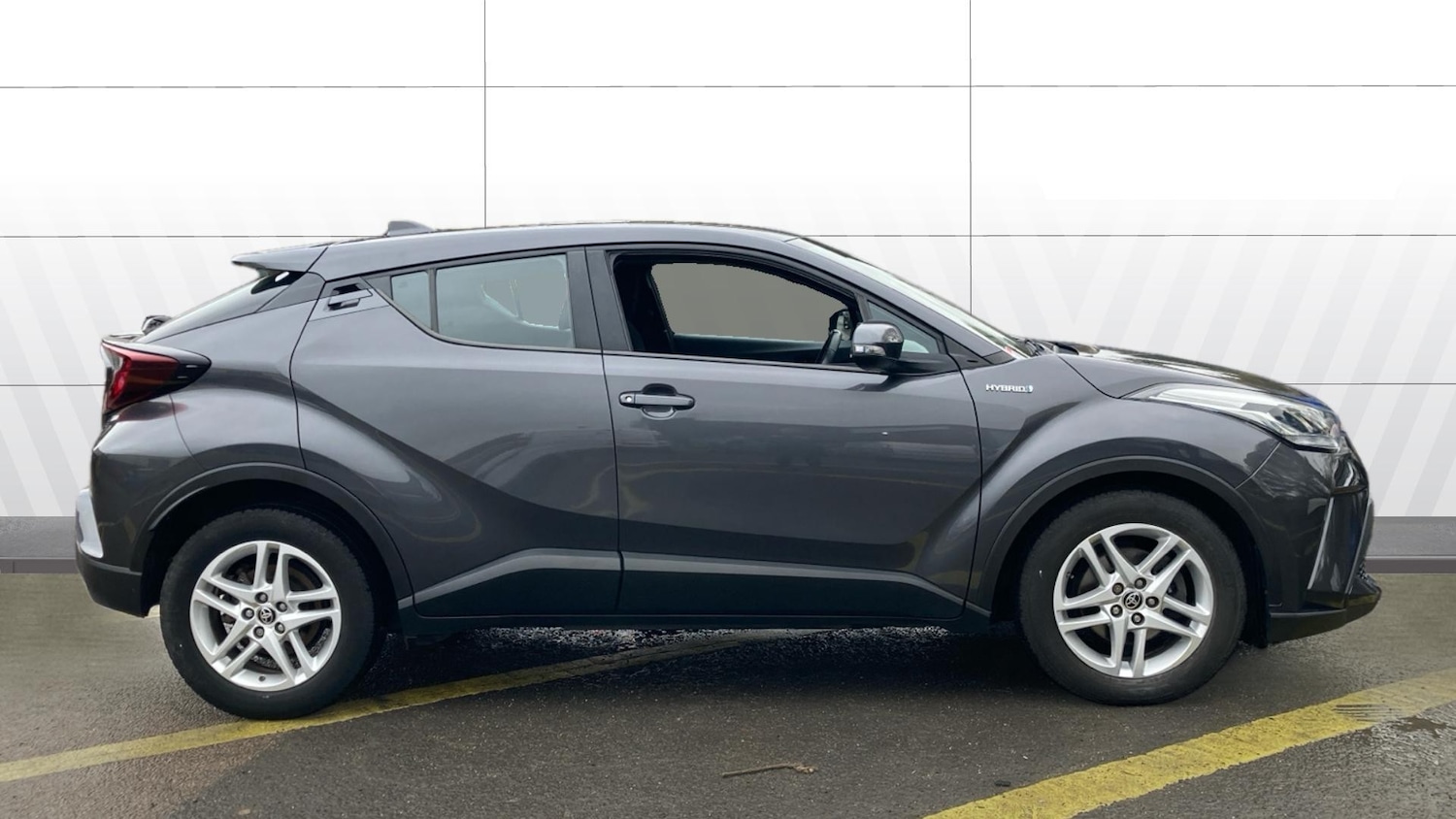 Used Toyota C-HR 2020 for sale - 76554136: Photo 5