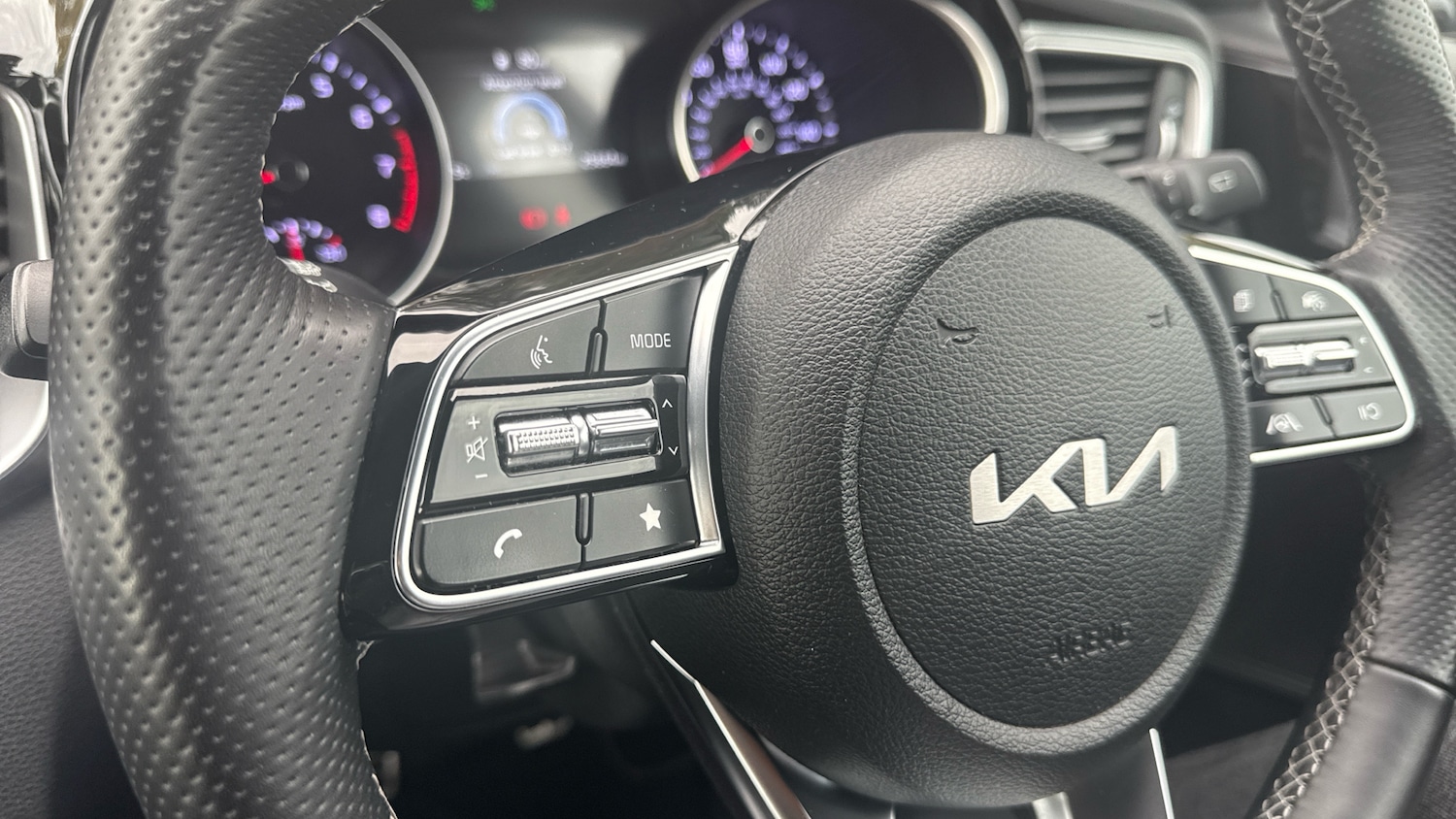 Used Kia Ceed 2022 for sale - 76490329: Photo 32