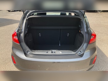 Used Ford Fiesta 2018 for sale - 79057556: Photo