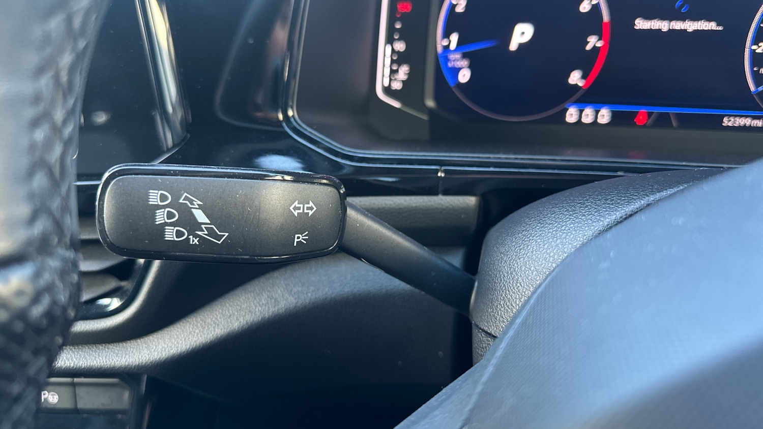 Used Volkswagen T-Roc 2022 for sale - 76979335: Photo 27