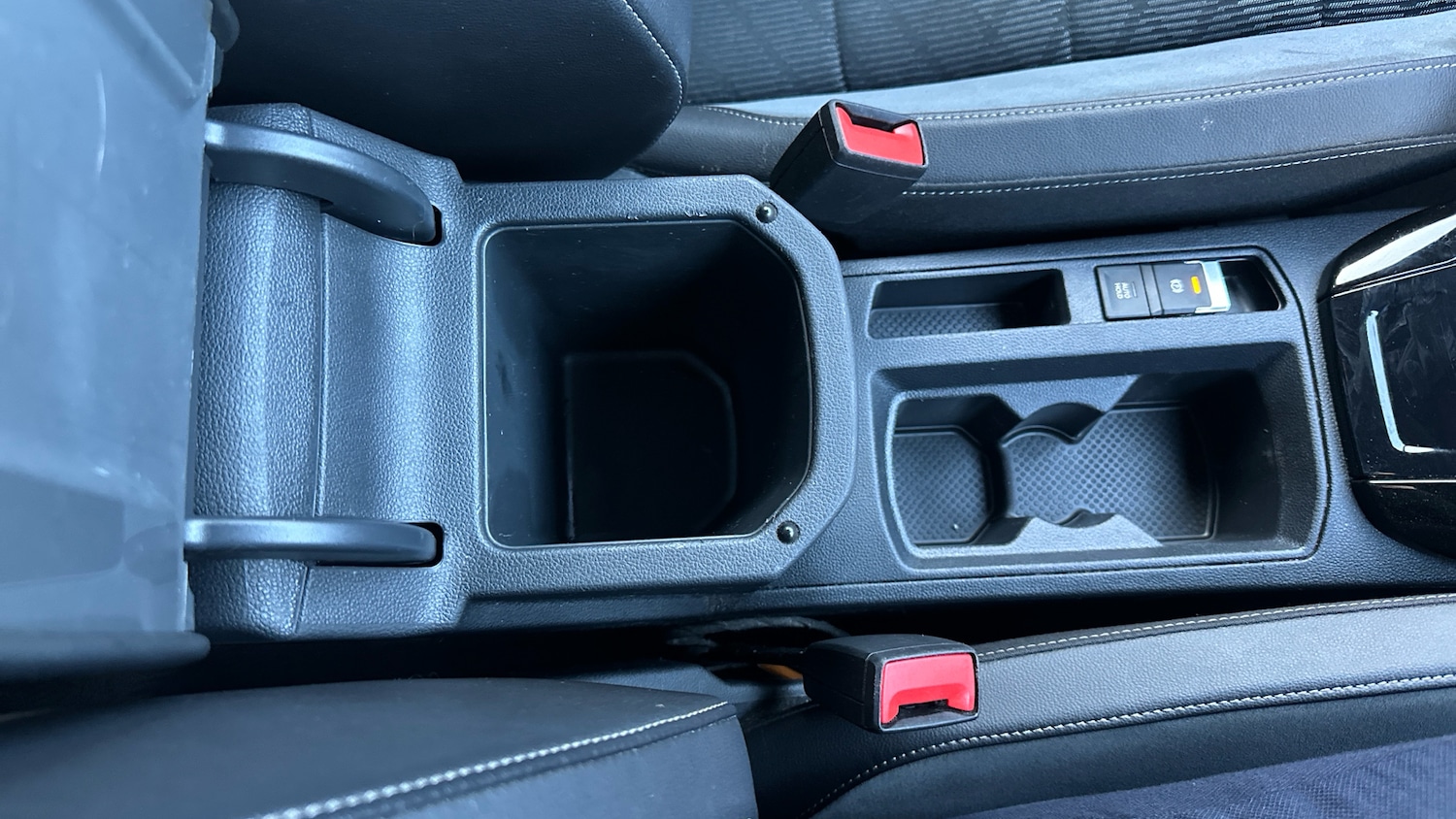 Used Volkswagen T-Roc 2022 for sale - 76979335: Photo 35