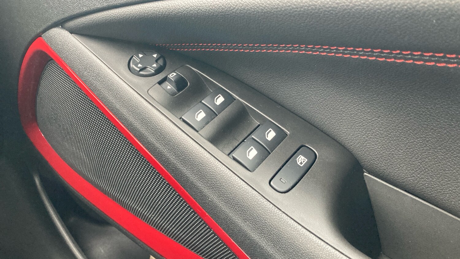 Used Vauxhall Crossland 2022 for sale - 76319521: Photo 34