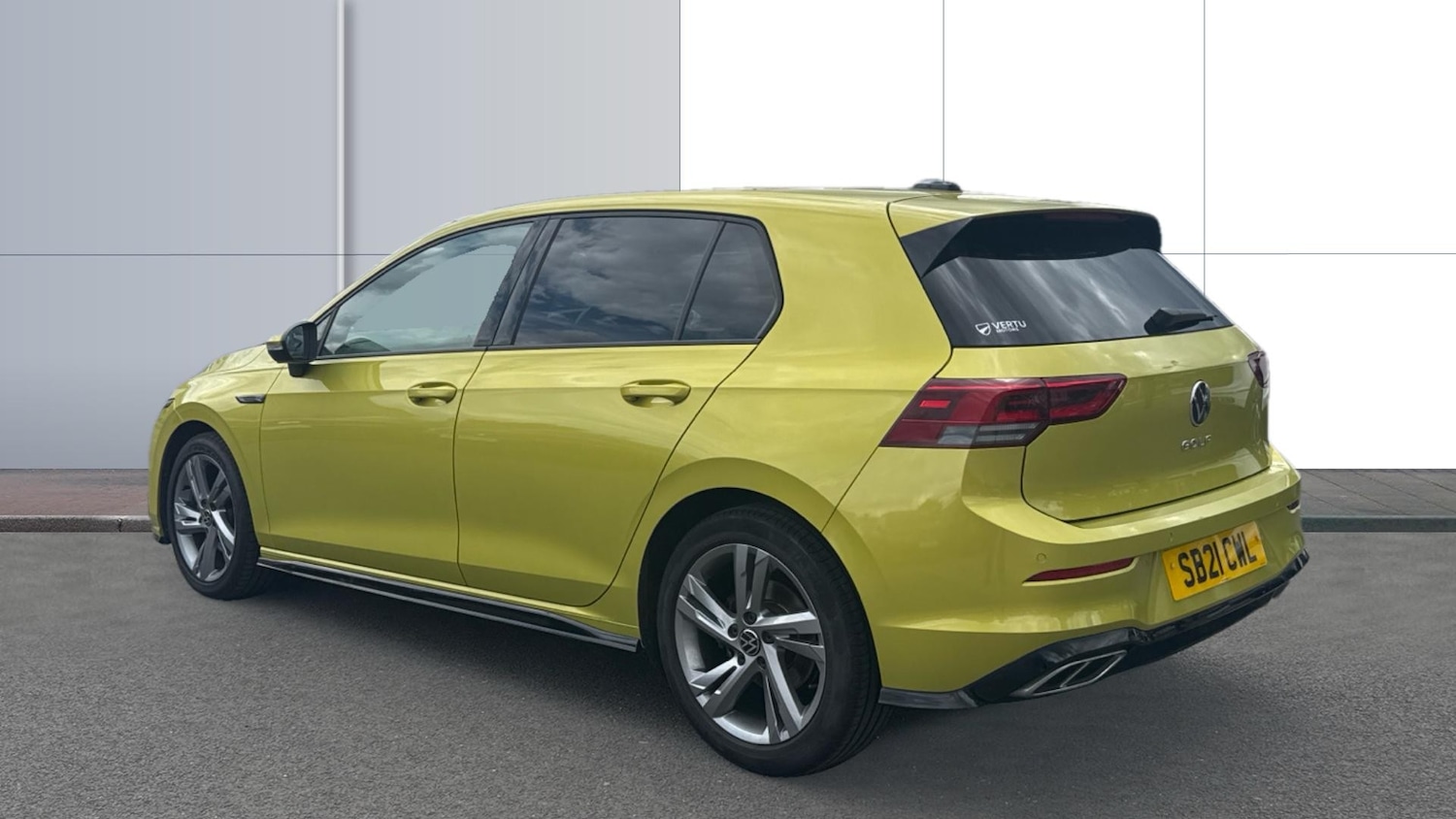 Used Volkswagen Golf 2021 for sale - 76415705: Photo 2