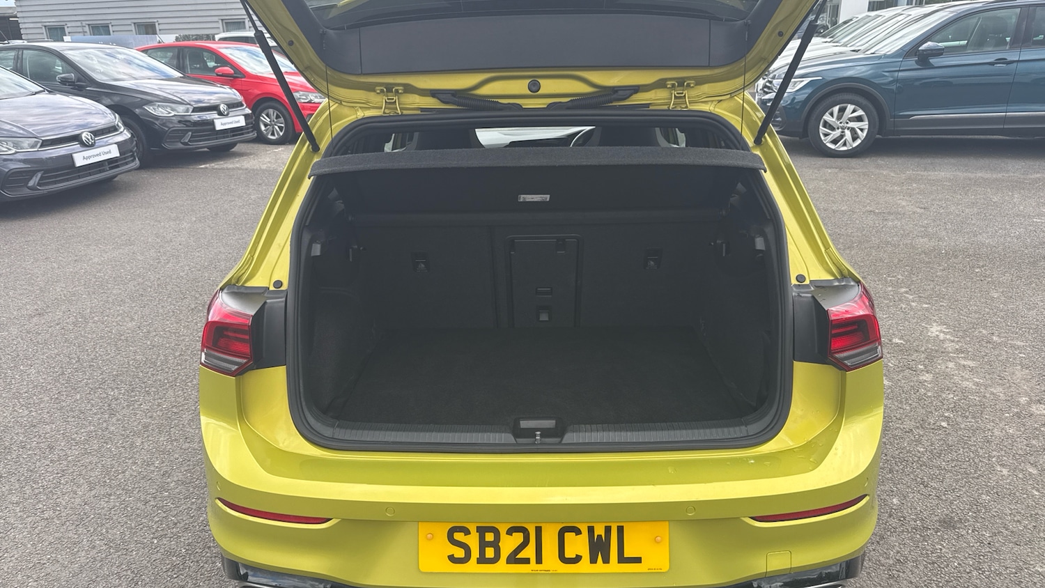 Used Volkswagen Golf 2021 for sale - 76415705: Photo 4