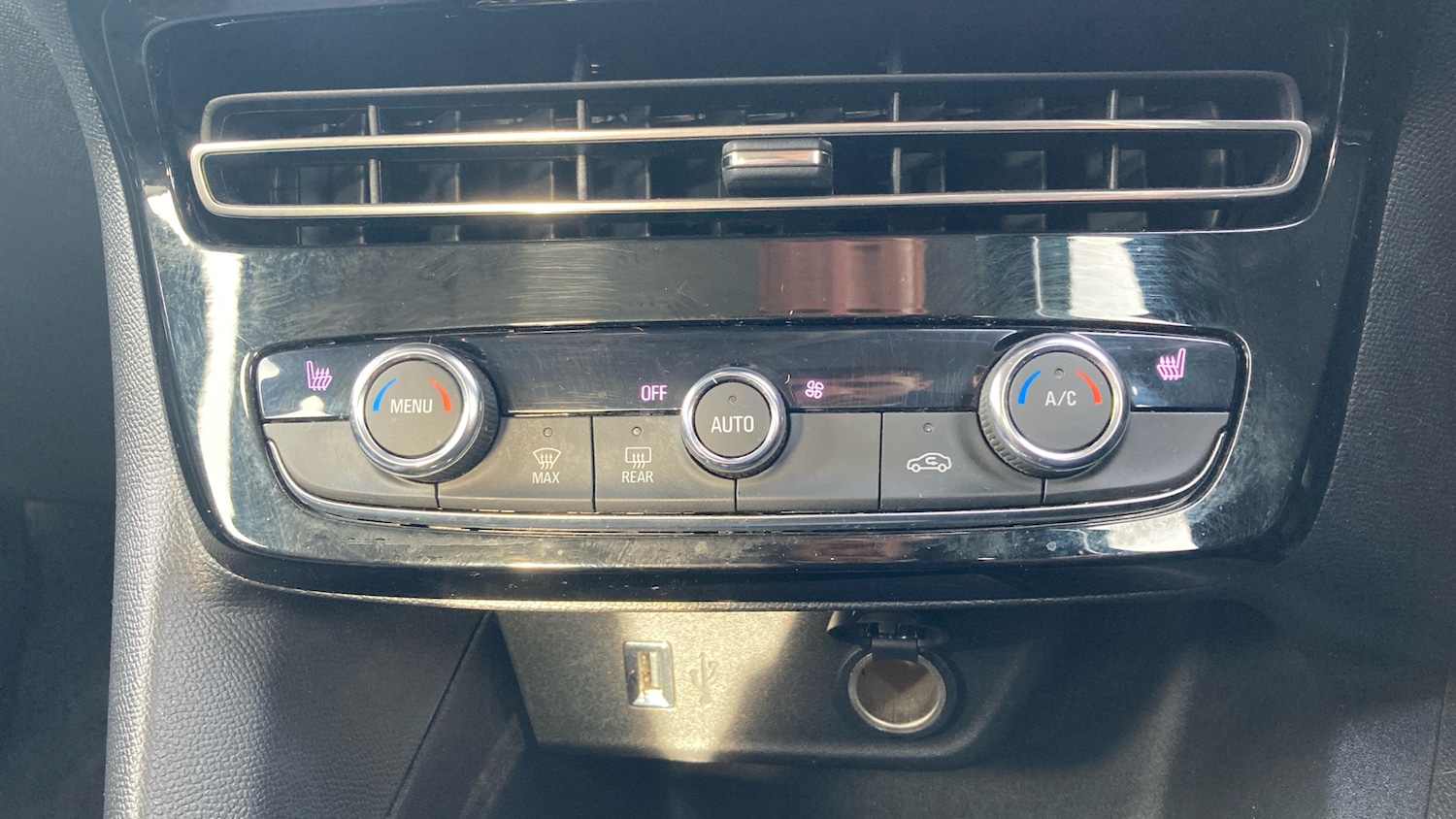 Used Vauxhall Mokka 2022 for sale - 76422222: Photo 31