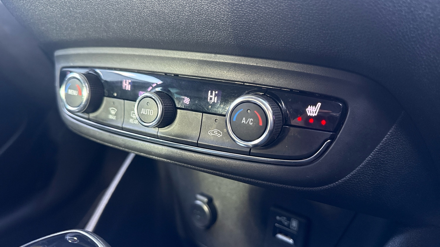 Used Vauxhall Crossland 2022 for sale - 77077256: Photo 38