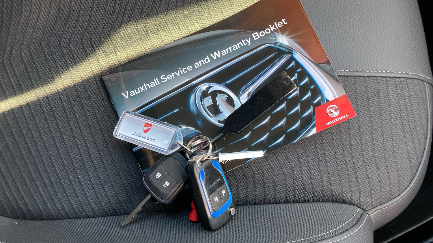 Used Vauxhall ADAM 2018 for sale - 76222121: Photo 19