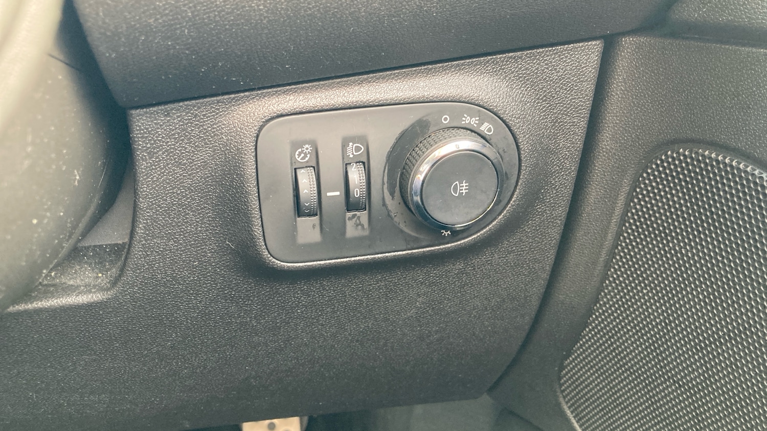 Used Vauxhall ADAM 2018 for sale - 76222121: Photo 37