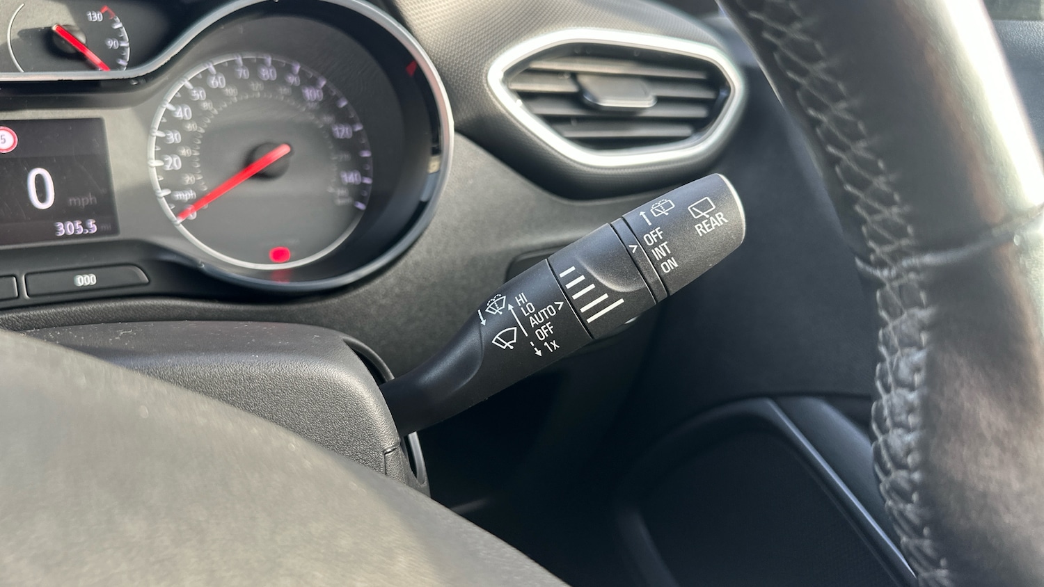 Used Vauxhall Crossland 2022 for sale - 76907664: Photo 27