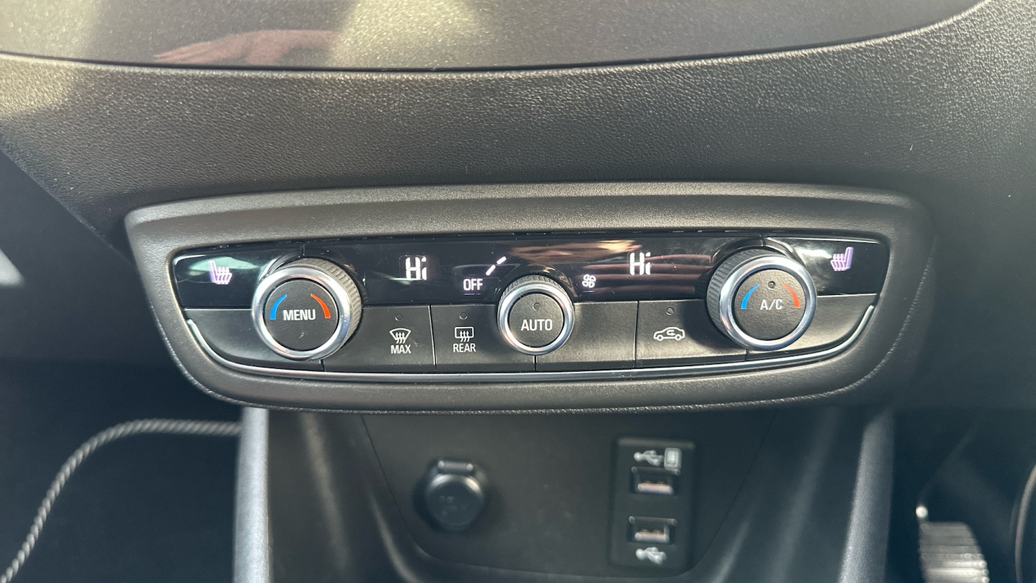 Used Vauxhall Crossland 2022 for sale - 76907664: Photo 33