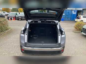 Used Peugeot 3008 2024 for sale - 77300290: Photo