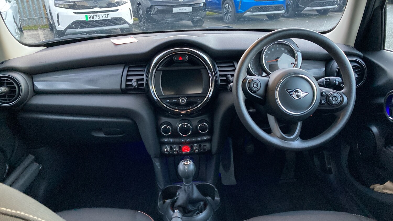 Used MINI Hatch 2019 for sale - 77351101: Photo 10