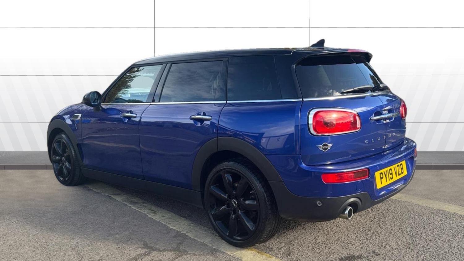 Used MINI Clubman 2019 for sale - 76421751: Photo 2