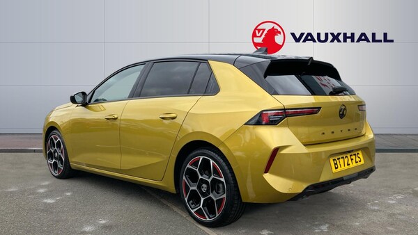Used Vauxhall Astra 2022 for sale - 75692402: Photo 2