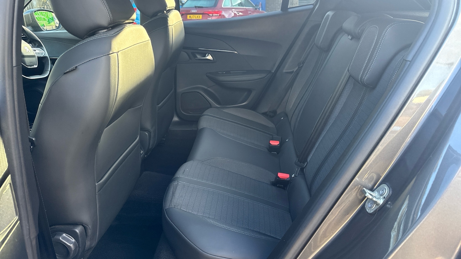 Used Peugeot 2008 2021 for sale - 76808055: Photo 16