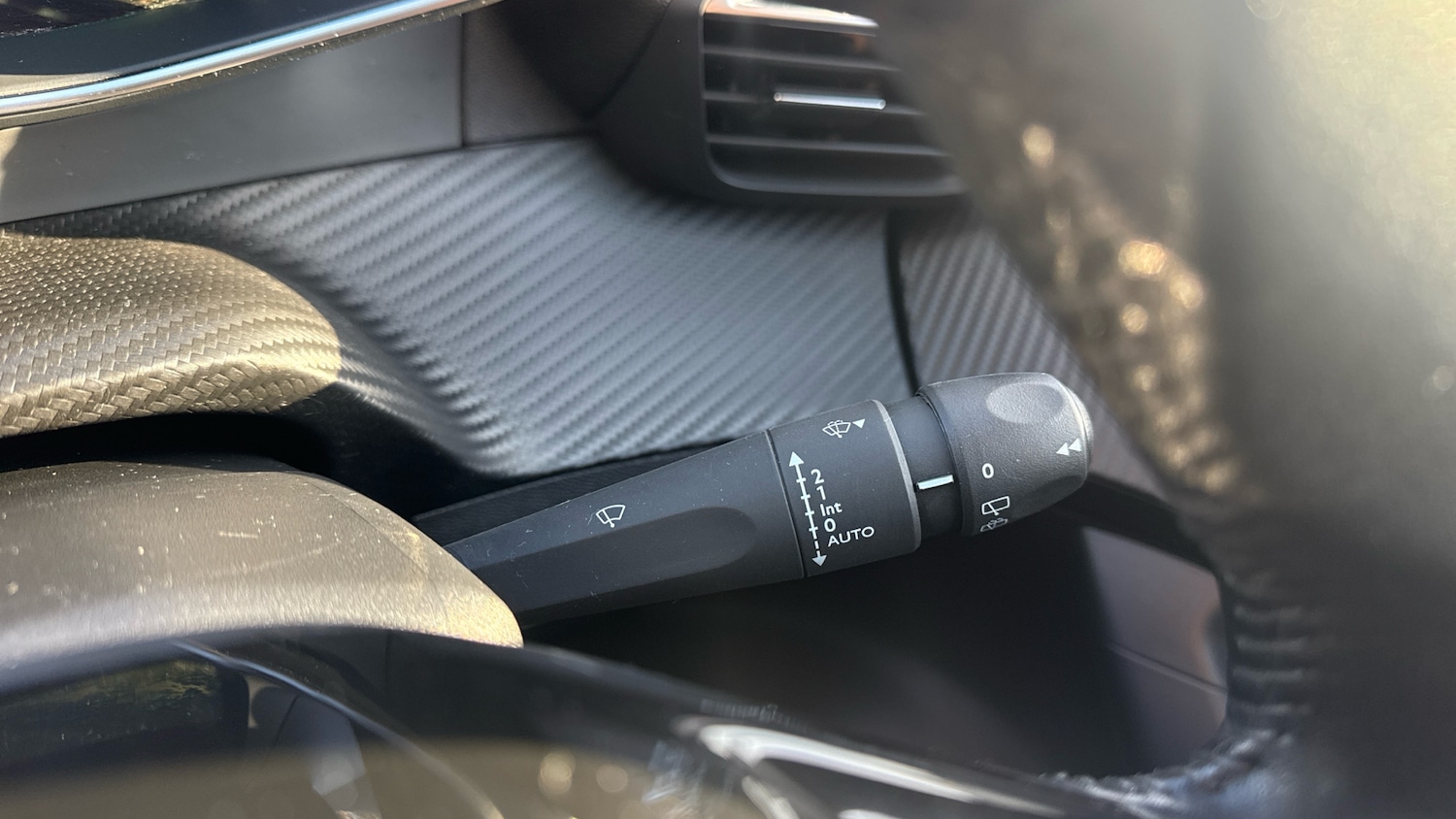 Used Peugeot 2008 2021 for sale - 76808055: Photo 34