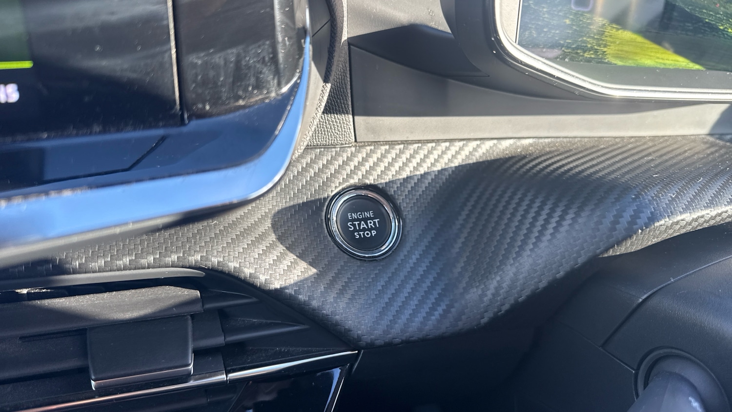 Used Peugeot 2008 2021 for sale - 76808055: Photo 36