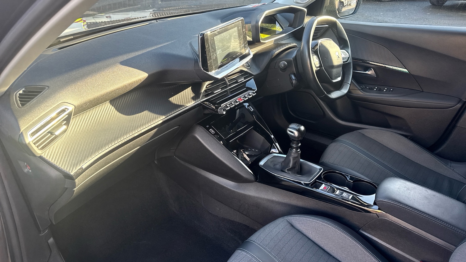 Used Peugeot 2008 2021 for sale - 76808055: Photo 9