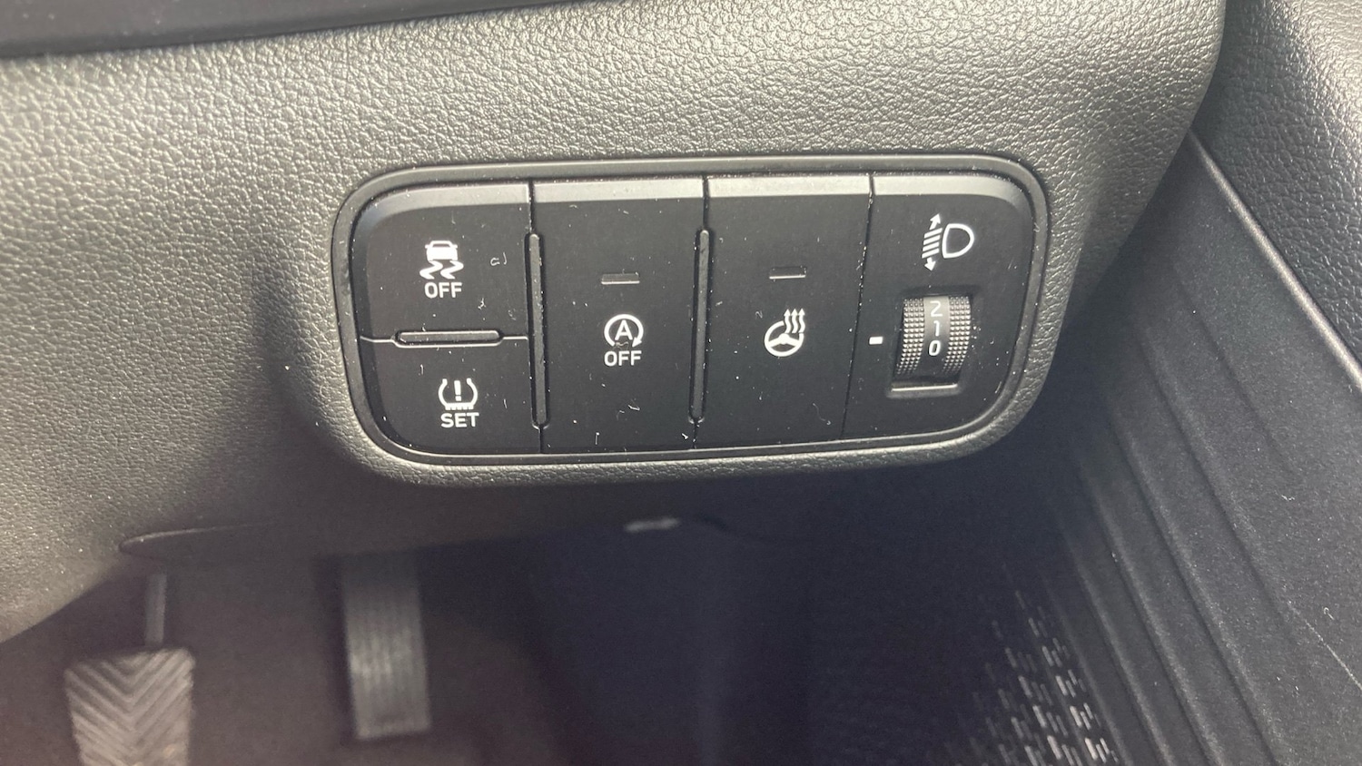 Vehicle 32