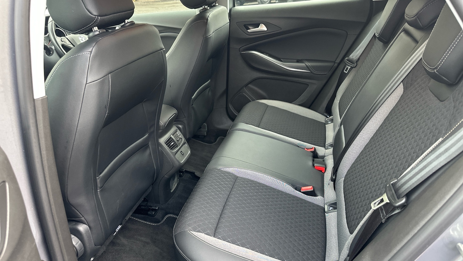 Used Vauxhall Grandland X 2019 for sale - 76532571: Photo 16