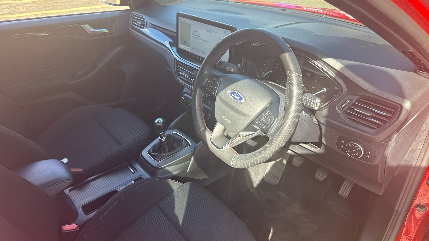Used Ford Focus 2023 for sale - 76065921: Photo 11
