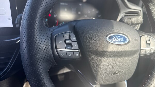 Used Ford Focus 2023 for sale - 76065921: Photo 34