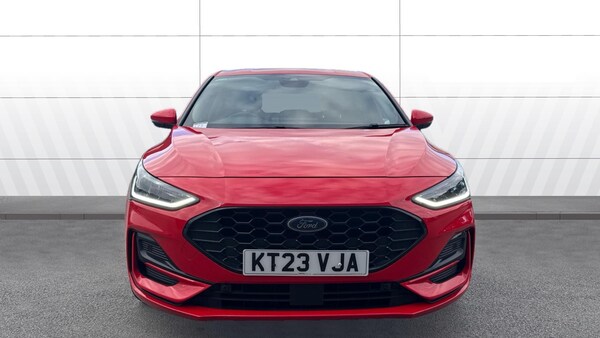 Used Ford Focus 2023 for sale - 76065921: Photo 3