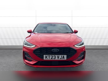 Used Ford Focus 2023 for sale - 76065921: Photo 3