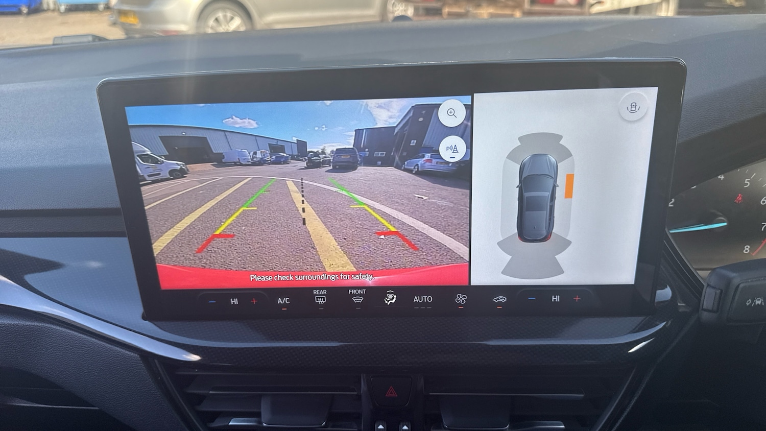 Used Ford Focus 2023 for sale - 76065921: Photo 41