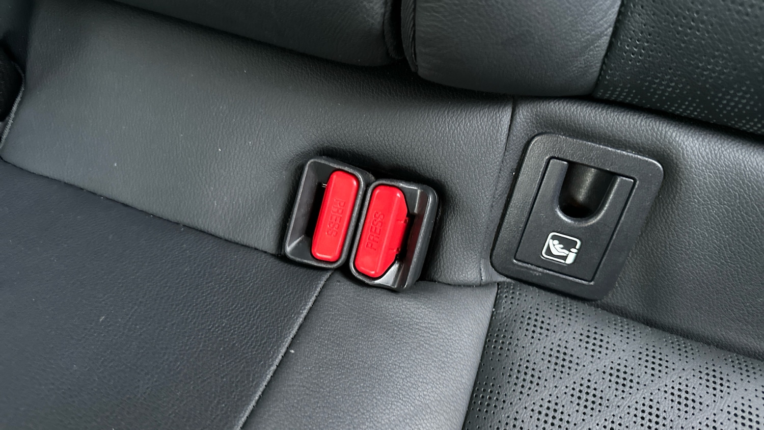 Used Toyota C-HR 2021 for sale - 76919696: Photo 17