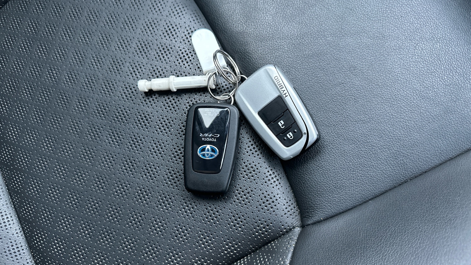 Used Toyota C-HR 2021 for sale - 76919696: Photo 20