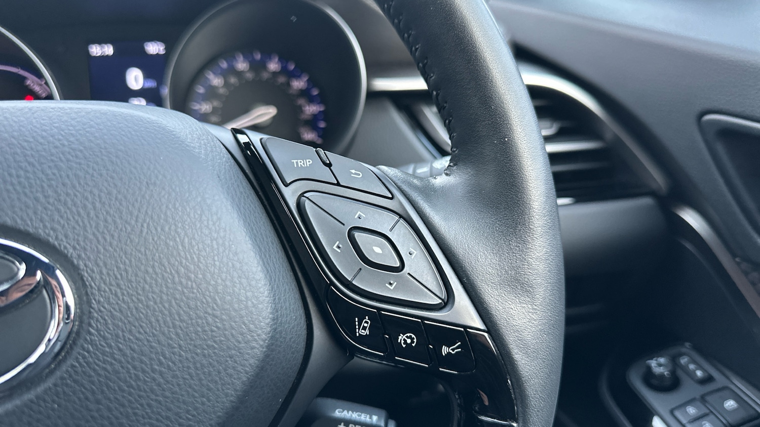 Used Toyota C-HR 2021 for sale - 76919696: Photo 23