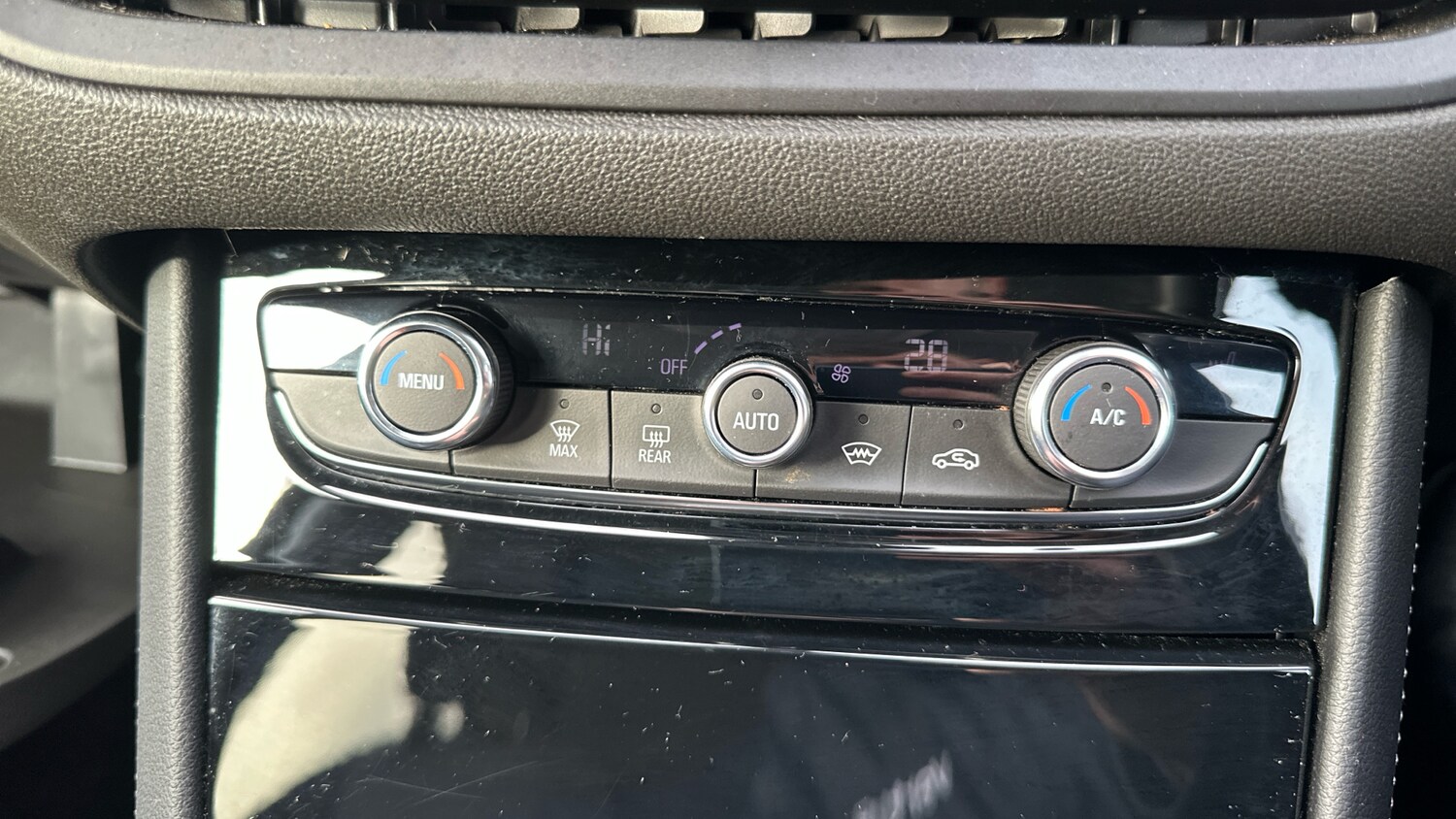 Used Vauxhall Grandland 2023 for sale - 77641213: Photo 32