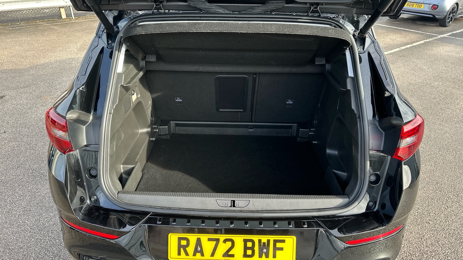 Used Vauxhall Grandland 2023 for sale - 77641213: Photo 4