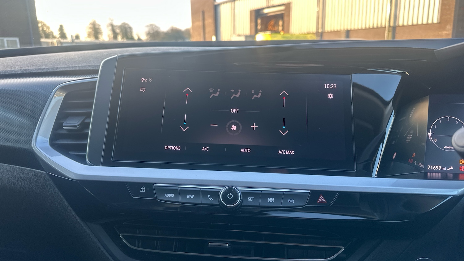 Used Vauxhall Grandland 2022 for sale - 76907659: Photo 12