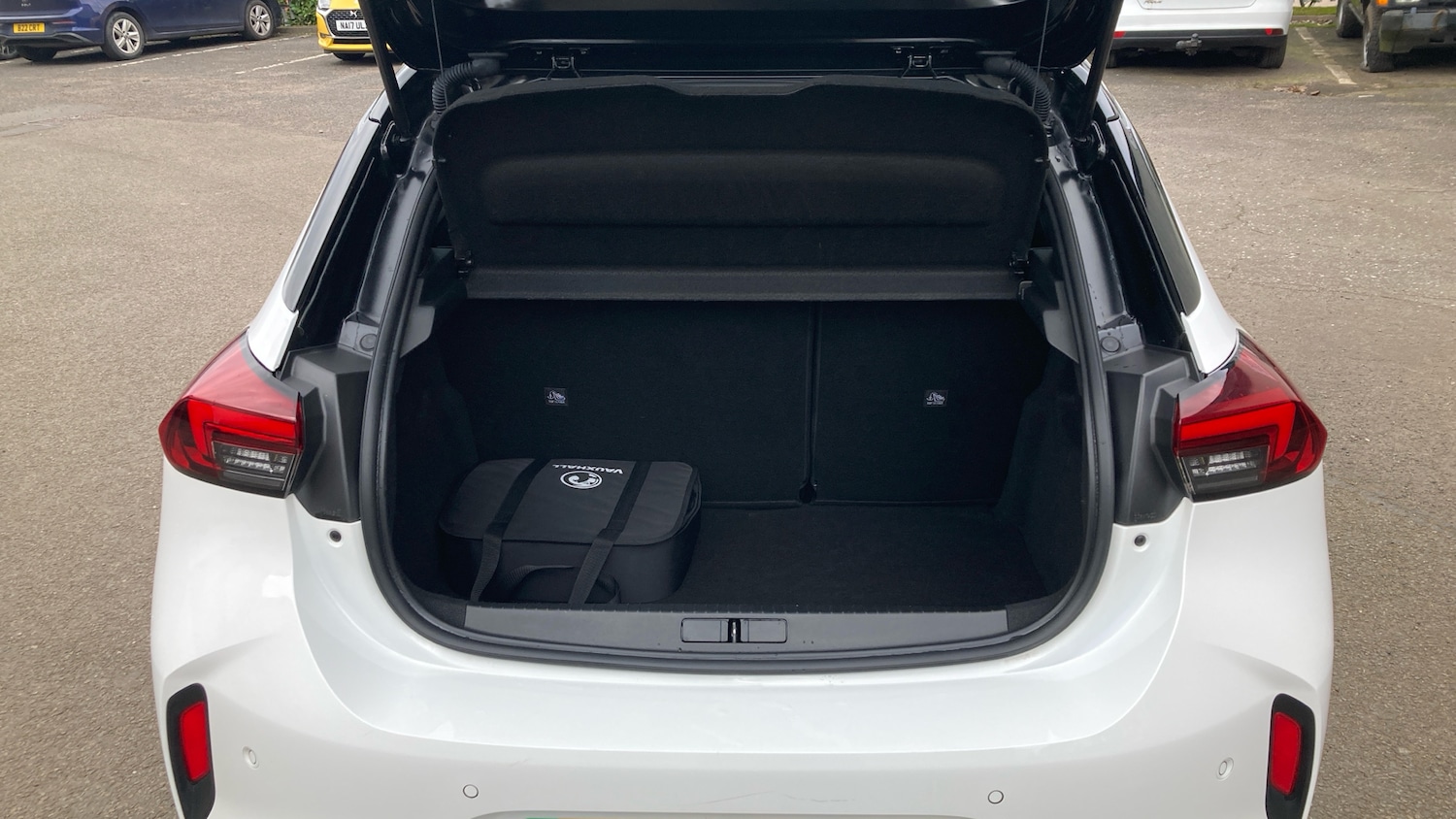 Used Vauxhall Corsa 2023 for sale - 77847609: Photo 4