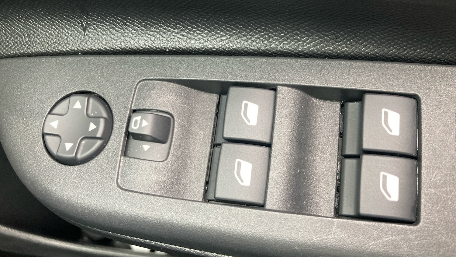 Used Vauxhall Corsa 2023 for sale - 77847609: Photo 41