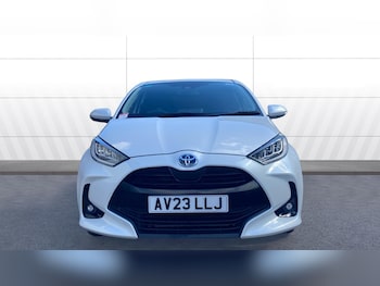 Used Toyota Yaris 2023 for sale - 78025945: Photo
