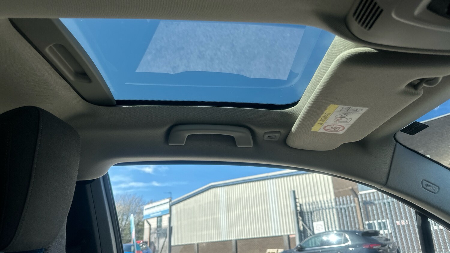 Used BMW i3 2017 for sale - 78164677: Photo 39