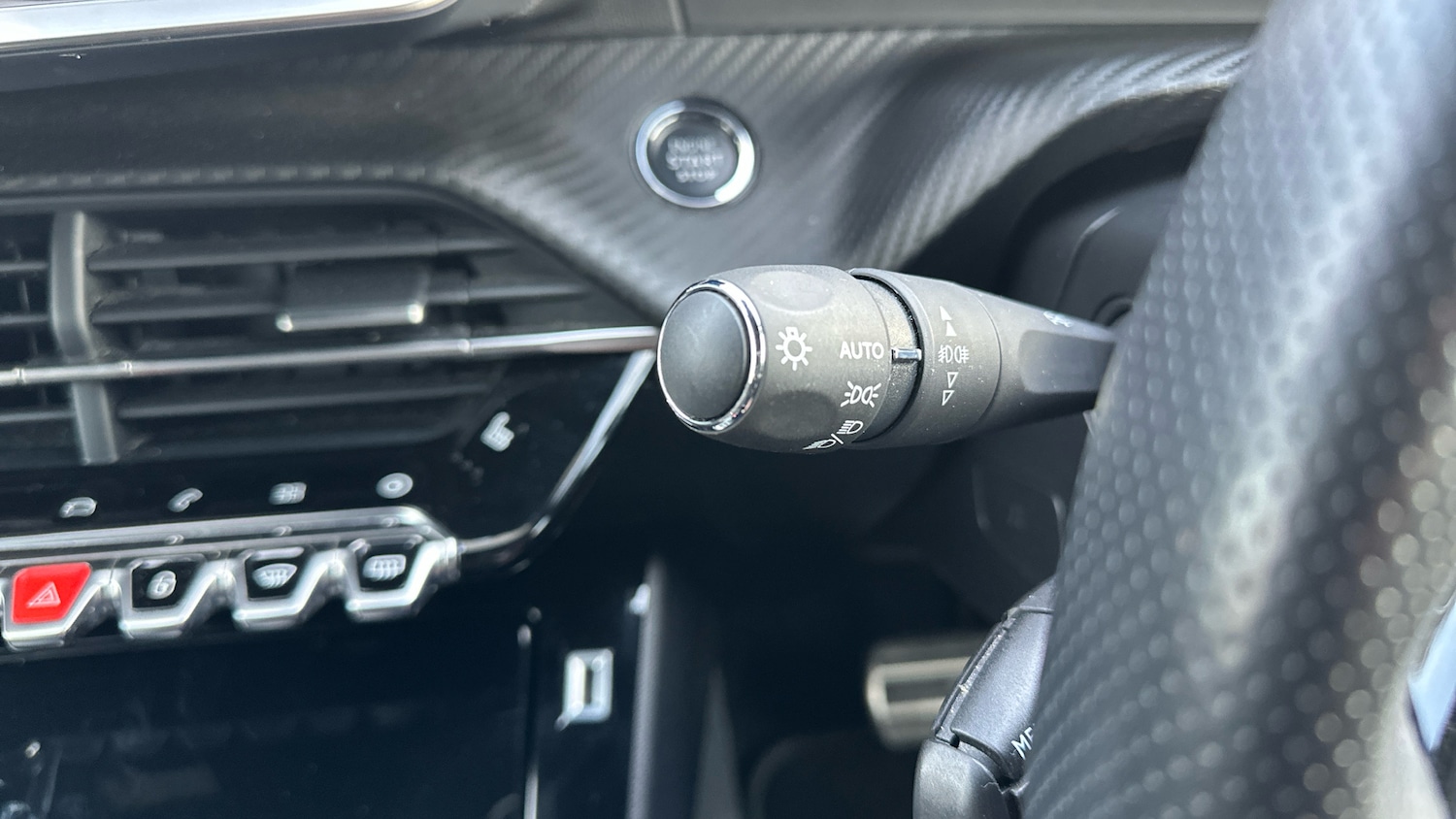 Used Peugeot 2008 2022 for sale - 76722725: Photo 25