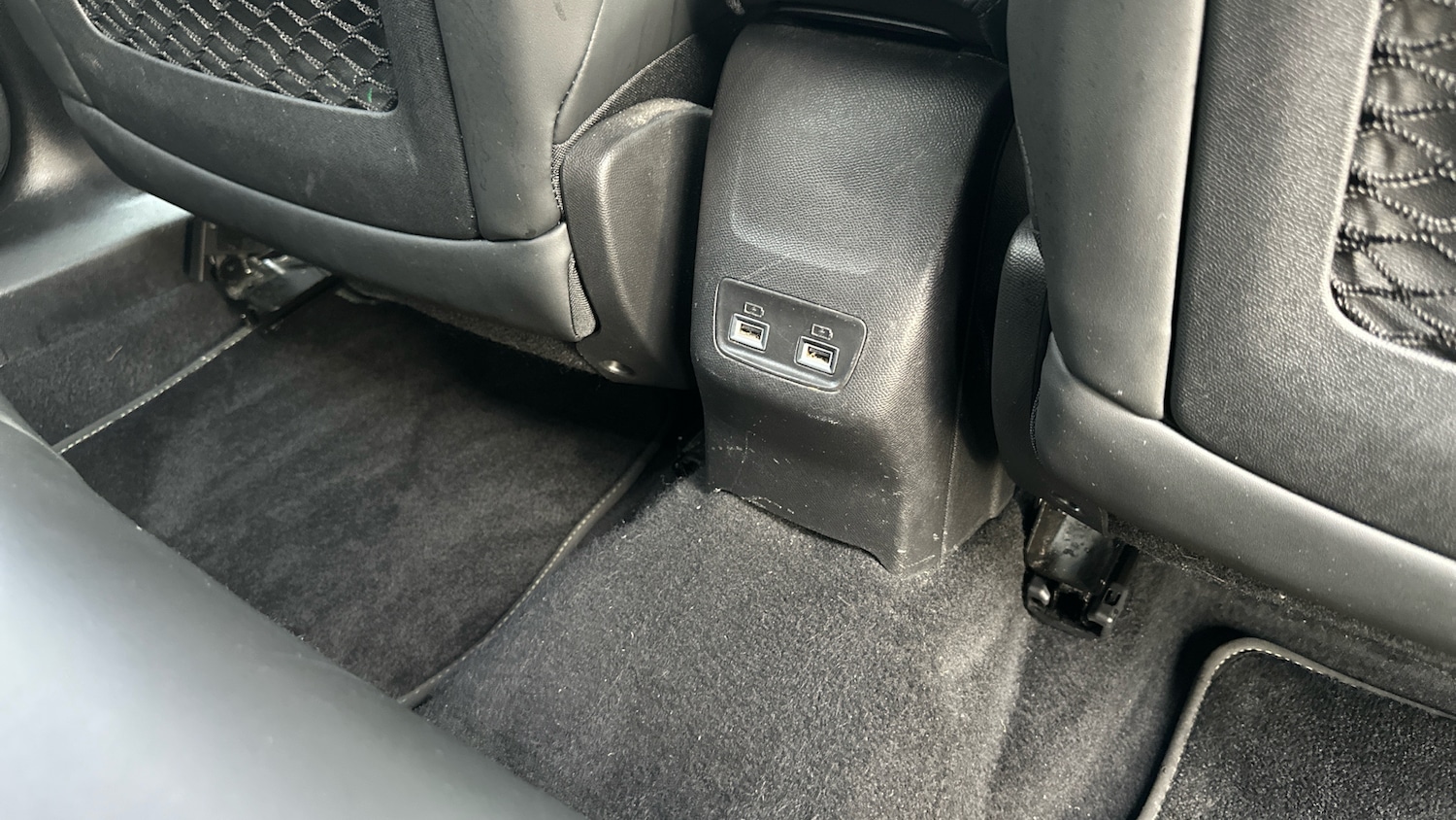 Used Peugeot 2008 2022 for sale - 76722725: Photo 38