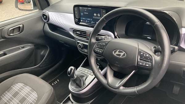 Used Hyundai i10 2024 for sale - 76222119: Photo 11