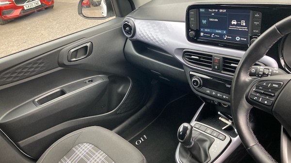 Used Hyundai i10 2024 for sale - 76222119: Photo 14