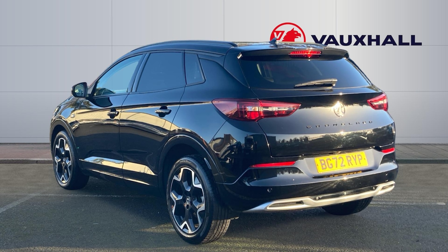 Used Vauxhall Grandland 2022 for sale - 76979646: Photo 2