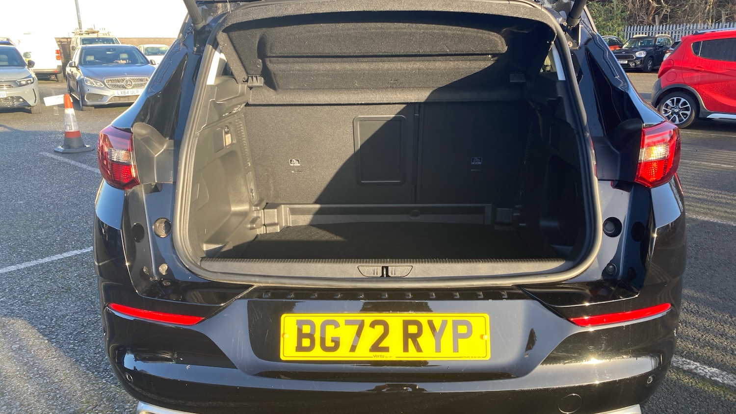 Used Vauxhall Grandland 2022 for sale - 76979646: Photo 4