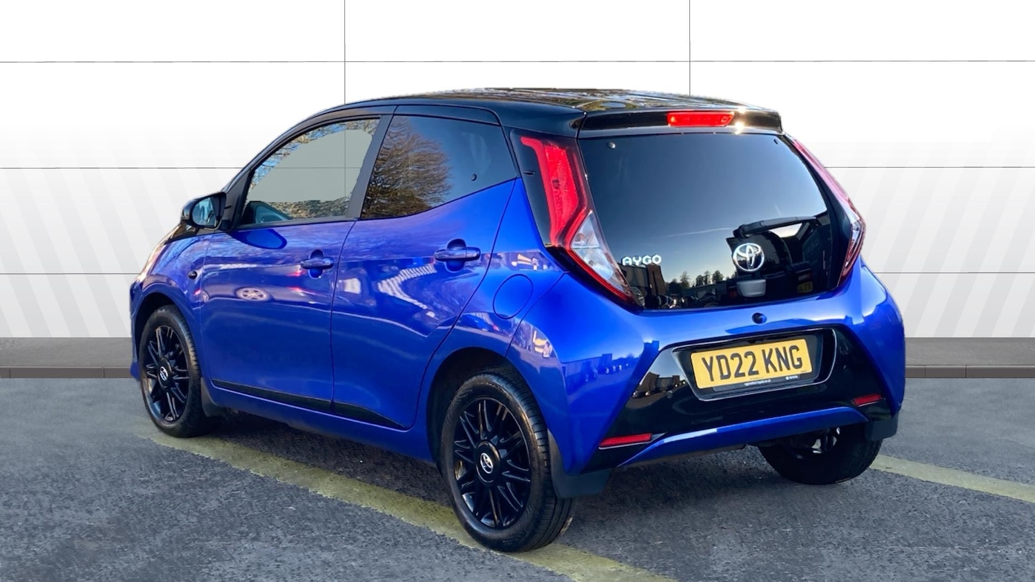 Used Toyota AYGO 2022 for sale - 76833963: Photo 2