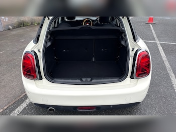 Used MINI Hatch 2018 for sale - 78906139: Photo